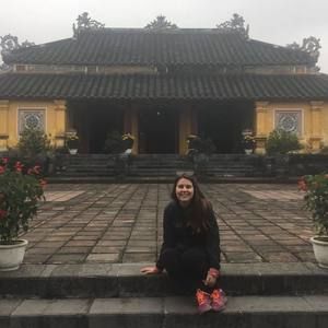 Meet your Posher, Rina